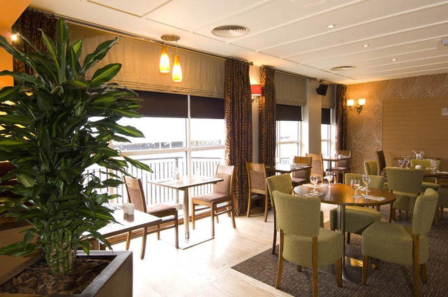 Premier Inn Manchester City Centre エクステリア 写真